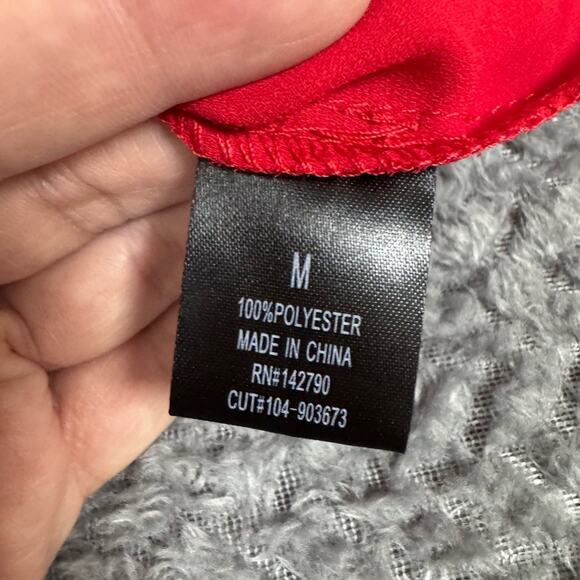 Vertigo Women’s Top Blouse High Neck Long Sleeve Goth Lace Collar Red Medium - Picture 3 of 10